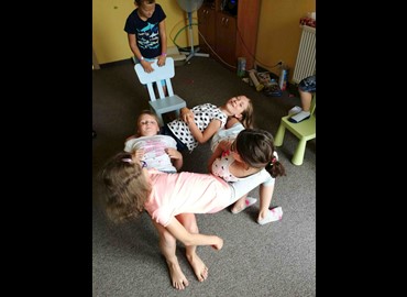 Z-wakacje zajęcia dla dzieci (4).jpg