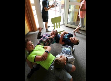 Z-wakacje zajęcia dla dzieci (5).jpg